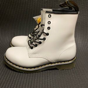 Air Wair bouncing soles Dr. Martin 1460